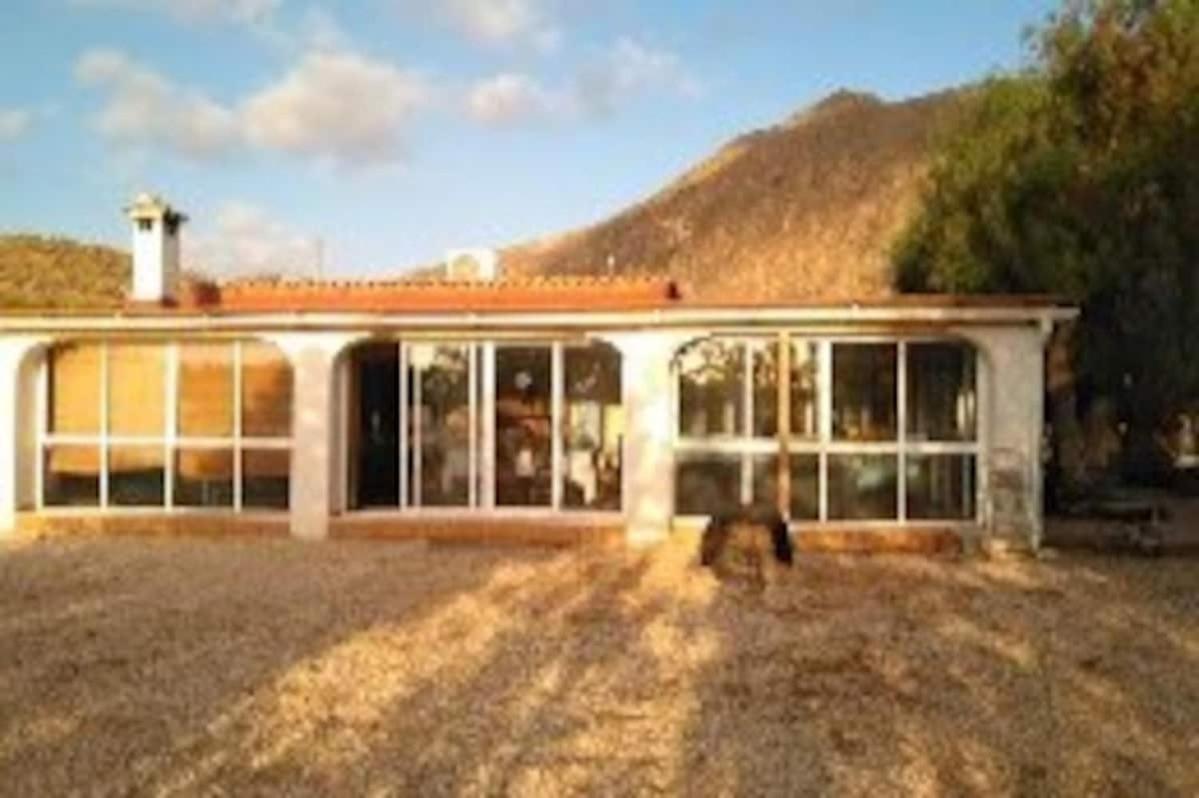 Recovery Mountain Homestay Alicante Buitenkant foto