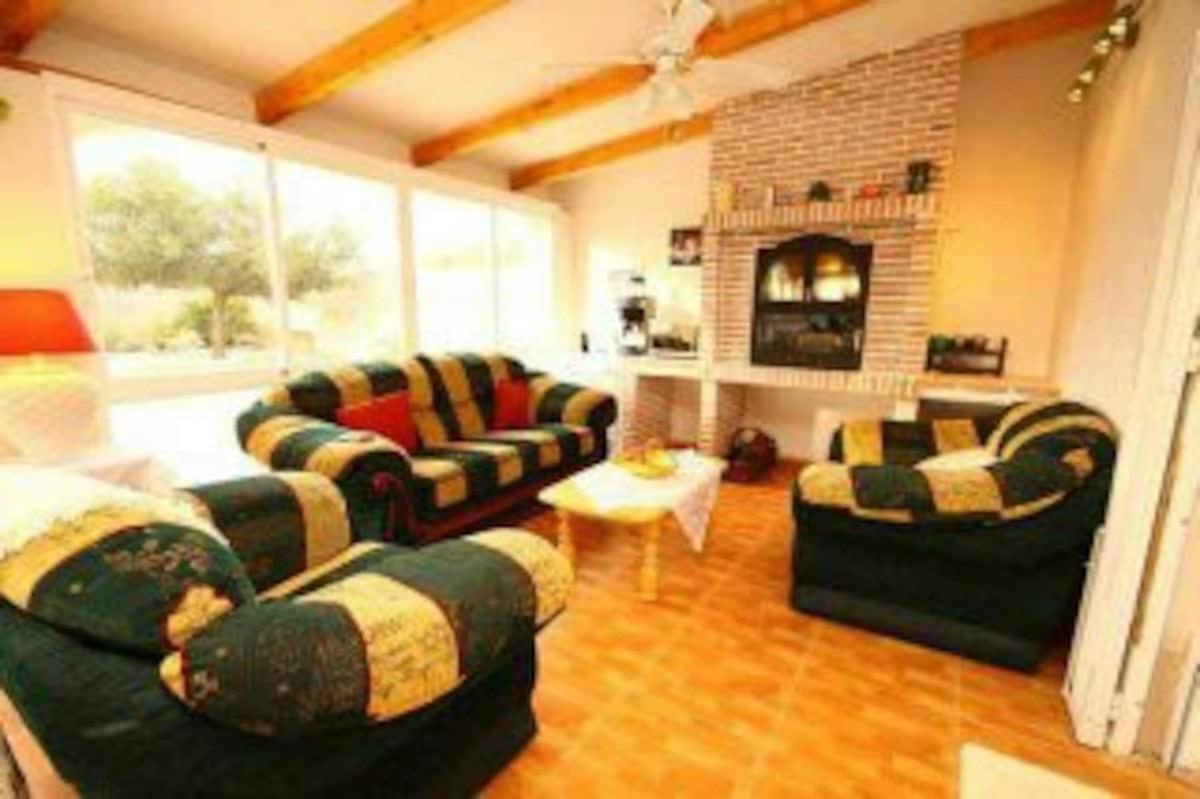 Recovery Mountain Homestay Alicante Buitenkant foto